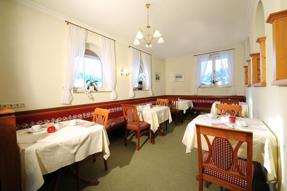 Aparthotel Kristall Altenmarkt im Pongau Exteriör bild