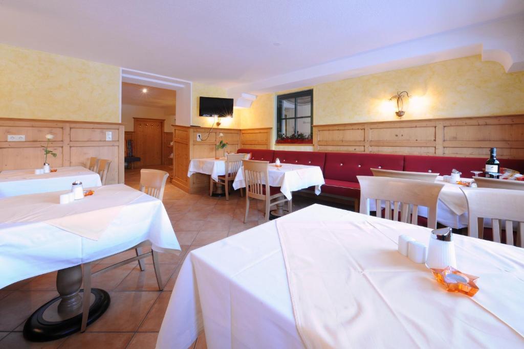 Aparthotel Kristall Altenmarkt im Pongau Exteriör bild