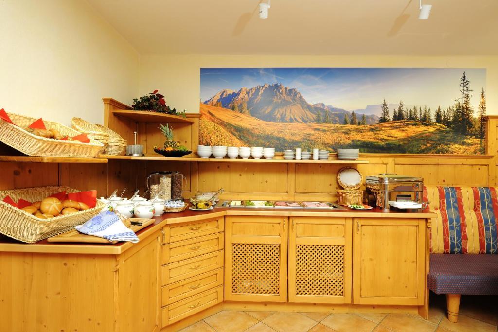 Aparthotel Kristall Altenmarkt im Pongau Exteriör bild