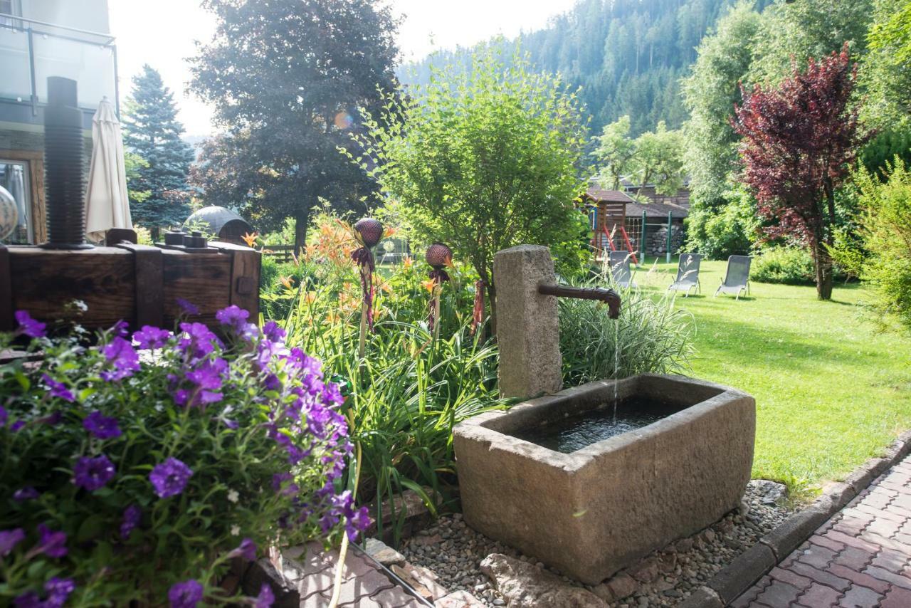 Aparthotel Kristall Altenmarkt im Pongau Exteriör bild